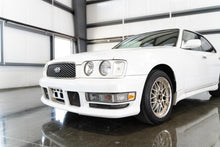 Load image into Gallery viewer, 1996 Nissan Gloria