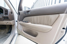 Load image into Gallery viewer, 1997 Toyota Celsior