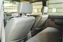 Load image into Gallery viewer, 1996 Toyota Hilux