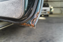 Load image into Gallery viewer, 1996 Toyota Hilux