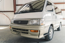 Load image into Gallery viewer, 1996 Toyota Hiace