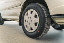 Load image into Gallery viewer, 1996 Toyota Hiace