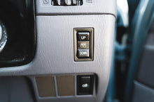 Load image into Gallery viewer, 1996 Toyota Hilux Surf