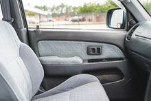 Load image into Gallery viewer, 1996 Toyota Hilux Surf