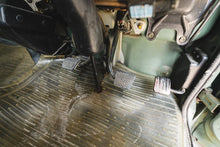 Load image into Gallery viewer, 1994 Subaru Sambar DIas 40th anniversary