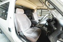 Load image into Gallery viewer, 1996 Toyota Hiace