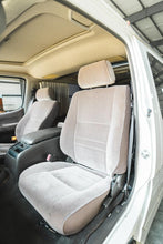 Load image into Gallery viewer, 1996 Toyota Hiace