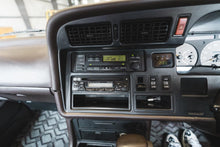 Load image into Gallery viewer, 1996 Toyota Hiace