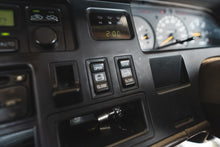 Load image into Gallery viewer, 1996 Toyota Hiace