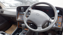 Load image into Gallery viewer, 1996 Toyota Hiace
