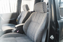 Load image into Gallery viewer, 1996 Toyota Hilux