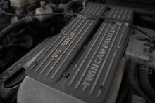 Load image into Gallery viewer, 1995 Nissan Gloria