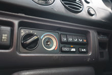 Load image into Gallery viewer, 1997 Honda Stepwgn