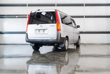 Load image into Gallery viewer, 1997 Honda Stepwgn