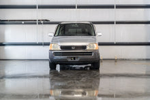 Load image into Gallery viewer, 1997 Honda Stepwgn