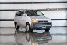 Load image into Gallery viewer, 1997 Honda Stepwgn