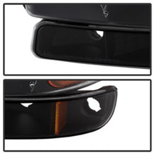 Load image into Gallery viewer, xTune GMC Sierra 99-06 /Yukon 00-06 Crystal Headlights & Bumper Lights - Black HD-JH-GS99-AM-SET-BK