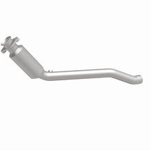 Load image into Gallery viewer, MagnaFlow DF Conv 2010-2013 Landrover LR4 V8 5 OEM Underbody