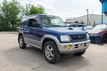 Load image into Gallery viewer, 1998 Mitsubishi Pajero Mini
