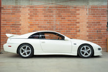 Load image into Gallery viewer, 1991 Nissan Fairlady Z
