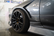 Load image into Gallery viewer, 1998 Nissan Skyline GTT
