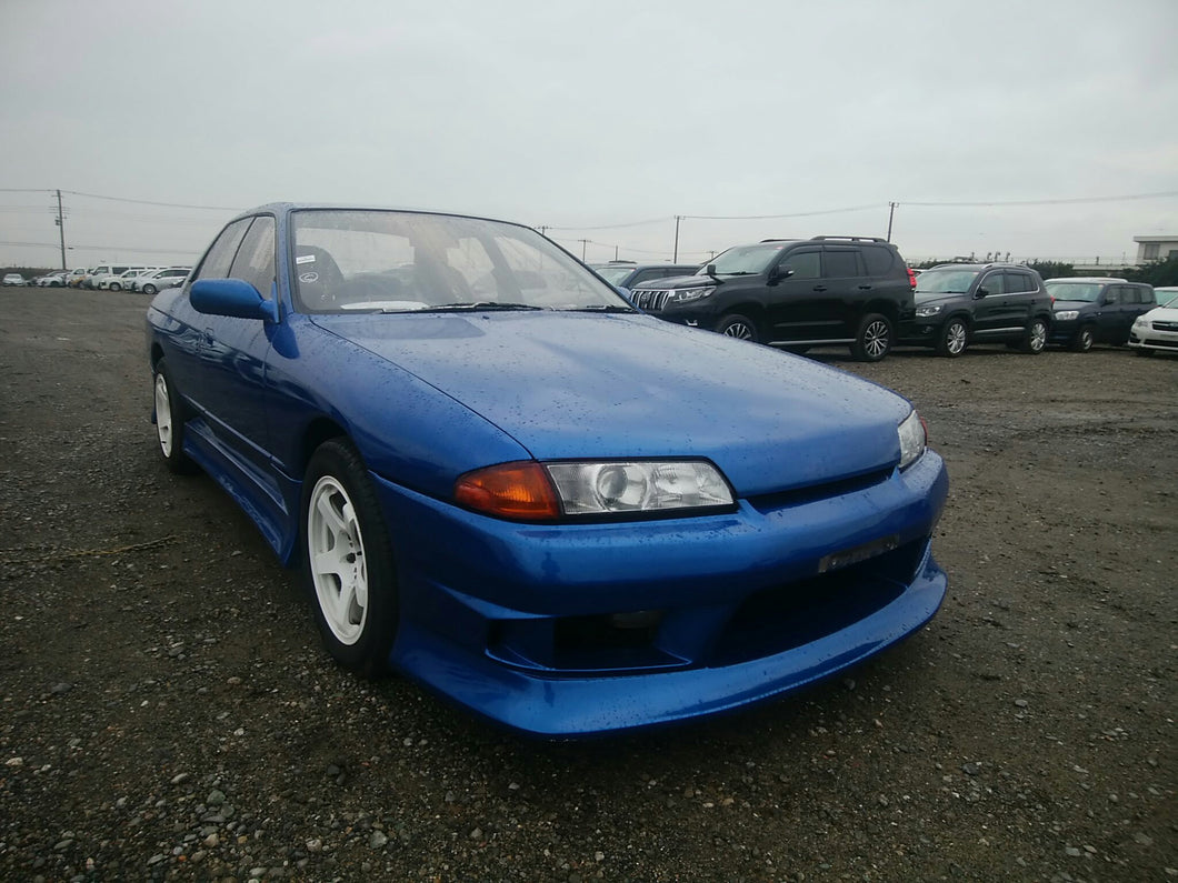 1992 Nissan Skyline GTS-4