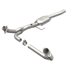 Load image into Gallery viewer, MagnaFlow Conv DF 00-03 Dodge Dakota 3.9 2wd

