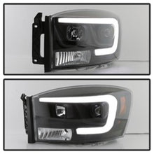 Load image into Gallery viewer, Spyder Dodge Ram 1500 06-08 V2 Projector Headlights - Light Bar DRL - Black (PRO-YD-DR06V2-LB-BK)
