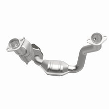 Load image into Gallery viewer, MagnaFlow 01-03 Ford Ranger V6 3.0L OEM Grade Direct-Fit Catalytic Converter
