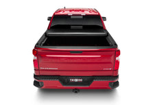 Load image into Gallery viewer, Truxedo 2020 GMC Sierra &amp; Chevrolet Silverado 2500HD &amp; 3500HD 6ft 9in Deuce Bed Cover
