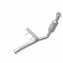 Load image into Gallery viewer, Magnaflow Conv DF 2009 f-150 V8 5.4 OEM Underbody
