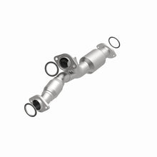 Load image into Gallery viewer, Magnaflow Conv DF 96-97 Lexus SC300 3.0L
