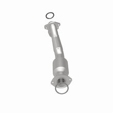 Load image into Gallery viewer, Magnaflow Conv DF 96-97 Lexus SC300 3.0L
