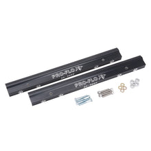 Load image into Gallery viewer, Edelbrock EFI Fuel Rail Kit BB Chevy Pro-Flo XT -8 An for Use w/ 7136
