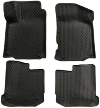Load image into Gallery viewer, Husky Liners 98-09 Volkswagen Beetle/00-05 Jetta/Golf Classic Style Front Black Floor Liners
