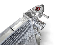 Load image into Gallery viewer, CSF 2016+ 3.5L and 2.7L 05-15 4.0L and 2.7L Toyota Tacoma Radiator
