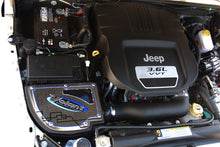 Load image into Gallery viewer, Volant 12-13 Jeep Wrangler 3.6L V6 Pro5 Closed Box Air Intake System
