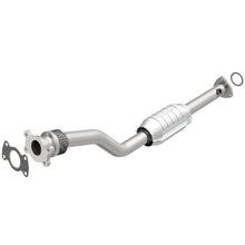 Load image into Gallery viewer, MagnaFlow Conv DF 96-98 GM Cavalier/Malibu/
