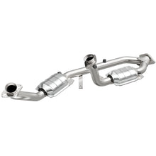 Load image into Gallery viewer, MagnaFlow Conv DF Windstar 97-98 3.0L
