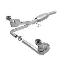 Load image into Gallery viewer, MagnaFlow Conv DF 00 Dodge Dakota 3.9L 2wd

