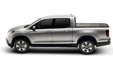 Load image into Gallery viewer, UnderCover 17-20 Honda Ridgeline 5ft Flex Bed Cover
