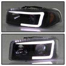 Load image into Gallery viewer, Spyder GMC Sierra 1500/2500/3500 99-06 V2 Projector Headlights - DRL - Black PRO-YD-CDE00V2-LB-BK

