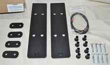 Load image into Gallery viewer, Titan Fuel Tanks 17+ Any Truck w/ Aluminum Beds/Aluminum Body Insulator KIT for 5410050
