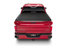 Load image into Gallery viewer, Truxedo 19-20 GMC Sierra &amp; Chevrolet Silverado 1500 (New Body) 5ft 8in Sentry CT Bed Cover

