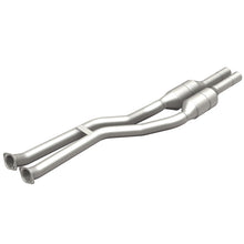 Load image into Gallery viewer, MagnaFlow Conv DF BMW 3 01-06 Rear OEM
