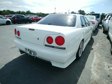 Load image into Gallery viewer, 1998 Nissan Skyline GTT
