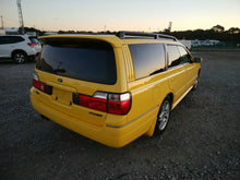 Load image into Gallery viewer, 1998 Nissan Stagea RS4
