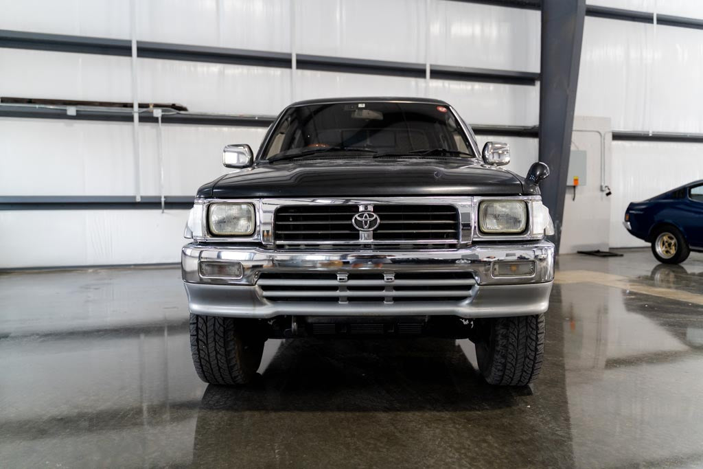 1996 Toyota Hilux – Oishii imports