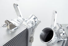 Load image into Gallery viewer, CSF 2020+ Audi C8 RS6/RS7 High-Performance Intercooler System - Black
