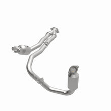 Load image into Gallery viewer, Magnaflow Conv DF 2015-2017 Transit-150 V6 3.5 OEM Underbody

